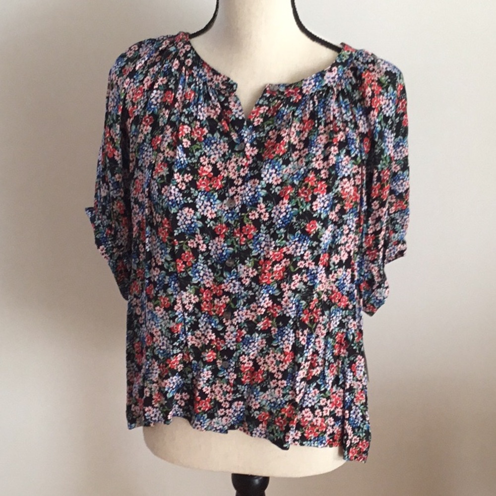 Women’s peasant blouse